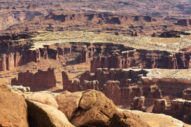 美国科罗拉多高原中部壮观的峡谷地国家公园风光