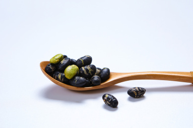 休闲零食小吃美味干炒黑豆