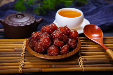 酸甜可口的零食小吃话梅干