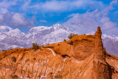 中国新疆南疆阿克苏地区温宿大峡谷秋季自然风光