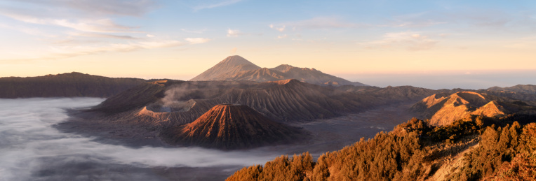 印度尼西亚布罗莫火山日出
