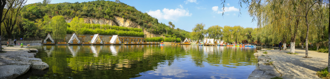 山东省济南市九如山风景区全景