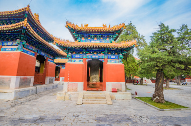 中国北京孔庙国子监碑亭建筑风光