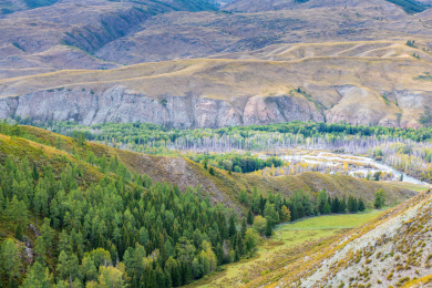 中国新疆阿勒泰地区哈巴河县中哈边界大峡谷