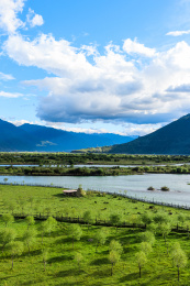 中国西藏雅鲁藏布江大峡谷