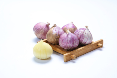 传统佐料调料新鲜紫皮独蒜头