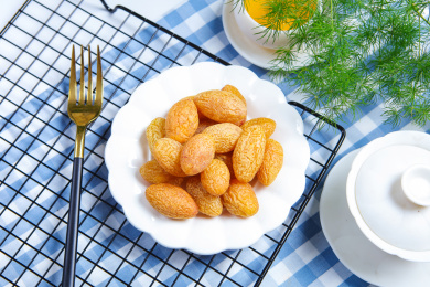 美味零食小吃蜜饯果脯甘草橄榄