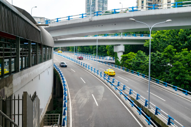 重庆山城江城交通特色道路高架桥