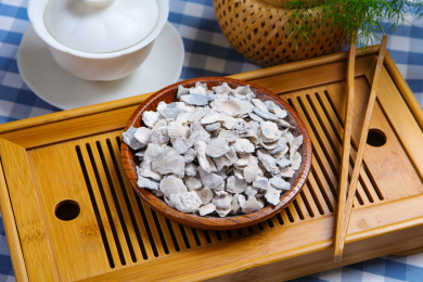 中国中医学传统中药材生牡蛎壳 