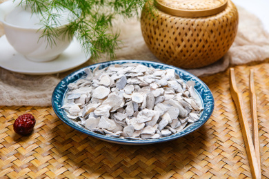 中国中医学传统中药材生牡蛎壳 