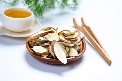 中国传统医学中医中草药桑枝