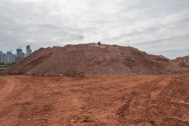 工地红棕色沙土堆地面空间背景