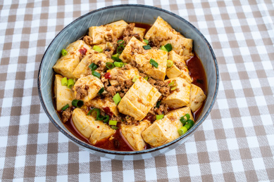 中国四川省传统名菜麻婆豆腐 
