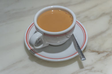 中国广东省广州地区的早餐奶茶