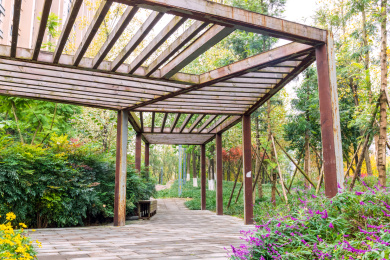 中国四川省成都市熊猫绿道绿化建筑景观