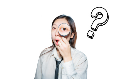 商务人士拿着放大镜表示疑惑疑虑问号概念