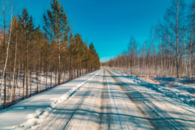 漠河冬季雪地公路