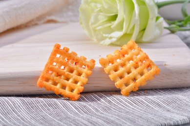 四川传统美食小吃香辣香葱锅巴