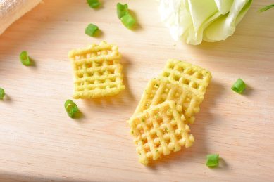 四川传统美食小吃香辣香葱锅巴