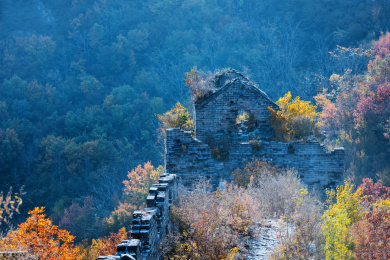 中国河北秦皇岛正冠岭长城秋景