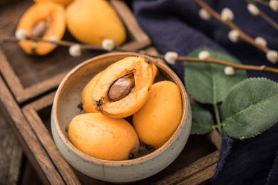 酸甜可口的新鲜水果——枇杷