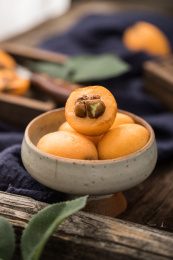 酸甜可口的新鲜水果——枇杷