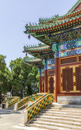 北京北海公园南门西侧北海团城承光殿