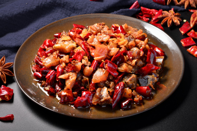 四川自贡盐帮菜品干煸冷吃兔