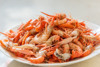 新鲜的清蒸夹板虾 清蒸夹板虾