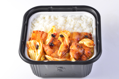 川味莲白回锅肉方便盖浇米饭