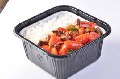 川味胡萝卜红烧牛肉方便饭
