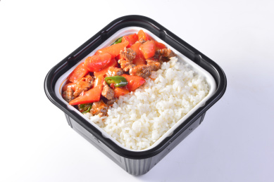 川味胡萝卜红烧牛肉方便饭