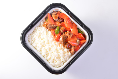 川味胡萝卜红烧牛肉方便饭
