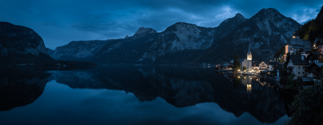 奥地利哈尔施塔特小镇美景