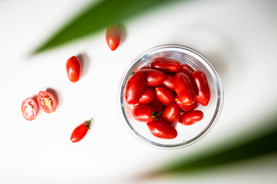 新鲜可口的水果小番茄圣女果