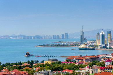 中国山东省青岛市青岛湾风光