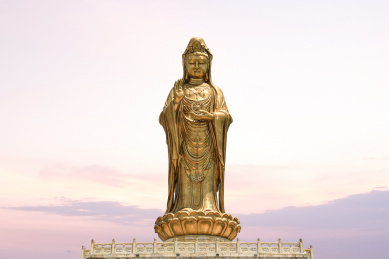 普陀山观世音菩萨金身站立正面像