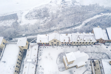 北京密云郊区冬季航拍雪后城堡仿佛童话世界