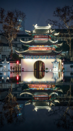 中国江苏省南京市夫子庙江南贡院明远楼夜景亮灯
