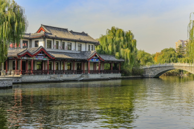 山东省济南大明湖公园明湖居