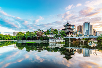 贵阳甲秀楼风光