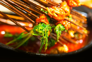 四川传统美食麻辣串串香麻辣火锅特写