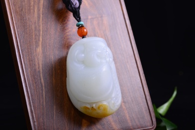 和田玉把玩件，玉石珠宝吊坠