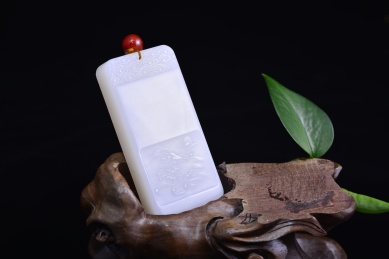 和田玉把玩件，玉石珠宝吊坠