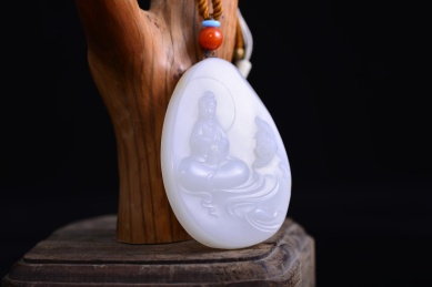 新疆和田玉，白玉挂件手把件