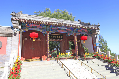北京市门头沟区戒台寺山门