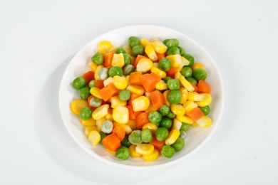 一盘营养美味的五彩玉米粒