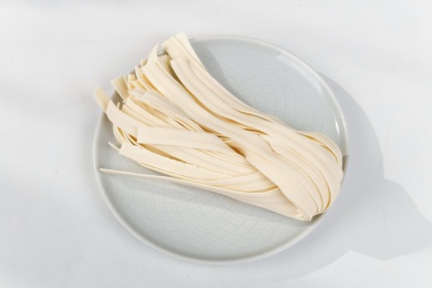 面食之王刀削面 传统美食宽面条