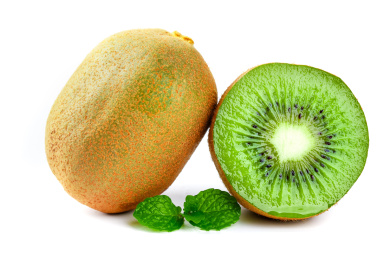 白底上放着猕猴桃和猕猴桃果肉