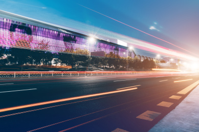 上海陆家嘴金融区建筑夜景和城市街道车流光影轨迹
